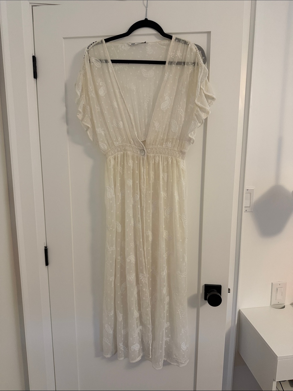 Zara Cream Sheer Paisley Swim Coverup